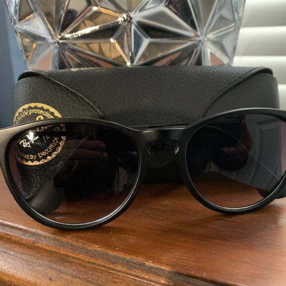 Ray-Ban Accessories - RayBan Erika RB4171 Classic Black Grey Lens